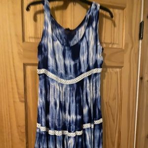 Tiered ruffle dress blue and white